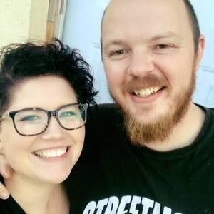 Meet your Posher, Hallie